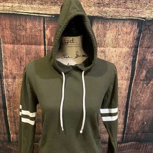 Green Hoodie w/ Stripes💫